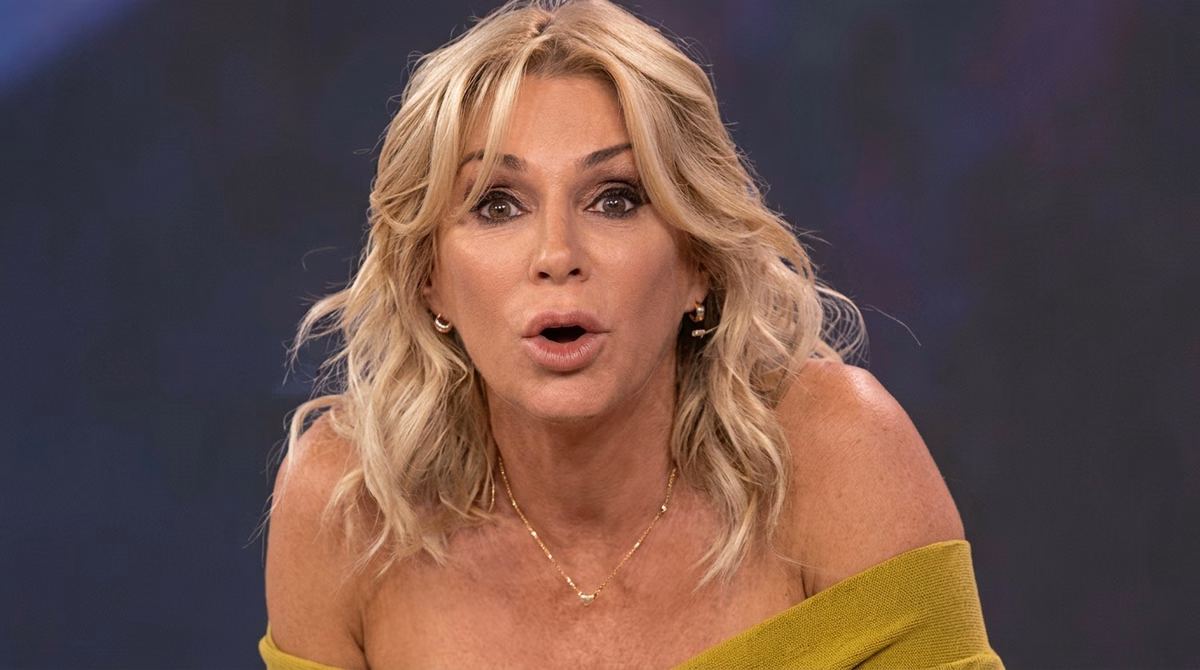 Yanina Latorre quedó hecha bolsa como nunca luego de que su hermana la hundiera hasta el subsuelo y Diego Latorre quedara metido en un papelón descomunal.
