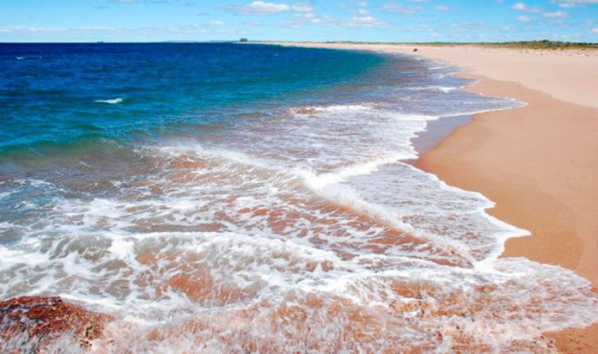 Río Negro tiene una de las mejores playas de la Argentina. (Foto: Ser Argentino). Río Negro tiene una de las mejores playas de la Argentina. (Foto: Ser Argentino).