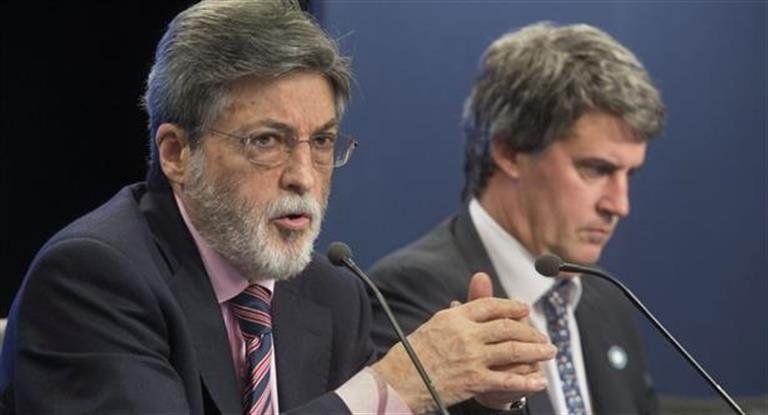 Alberto Abad y Alfonso Prat-Gay, responsables del modelo de blanqueo ofertado por Mauricio Macri.