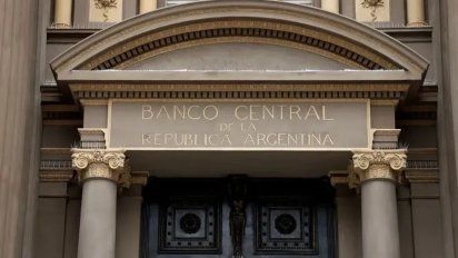 BCRA: Los depósitos en dólares de los privados caen US$ 154 MM