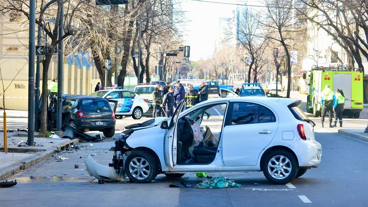 Los accidentes viales aumentaron en una década en la ciudad de La Plata y alrededores, reportó, en total, 717 víctimas fatales. Los accidentes viales aumentaron en una década en la ciudad de La Plata y alrededores, reportó, en total, 717 víctimas fatales.