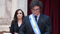 altText(A Victoria Villarruel no le tiembla el pulso: Redobla la apuesta contra Javier Milei)}