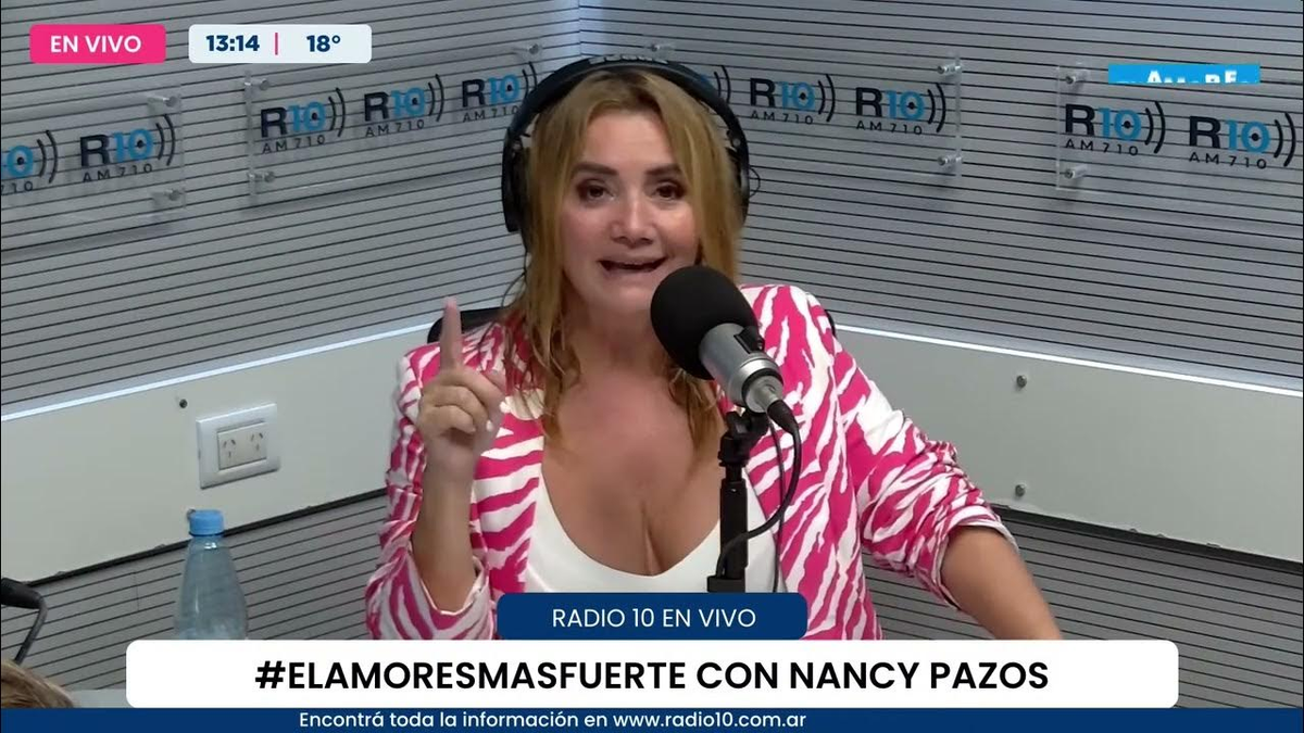 En Radio 10 criticó recientemente a Javier Milei y anticipó una "recomposición masiva y drástica" tras su gobierno. También cuestionó la estabilidad económica y la apertura de importaciones. En Radio 10 criticó recientemente a Javier Milei y anticipó una "recomposición masiva y drástica" tras su gobierno. También cuestionó la estabilidad económica y la apertura de importaciones.