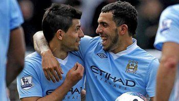 El Kun Agüero y Carlos Tévez contra la AFIP. El Kun Agüero y Carlos Tévez contra la AFIP.