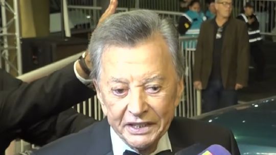 Palito Ortega, entre aplausos y escándalo familiar: Su incómoda reacción durante los Martín Fierro de la Música.