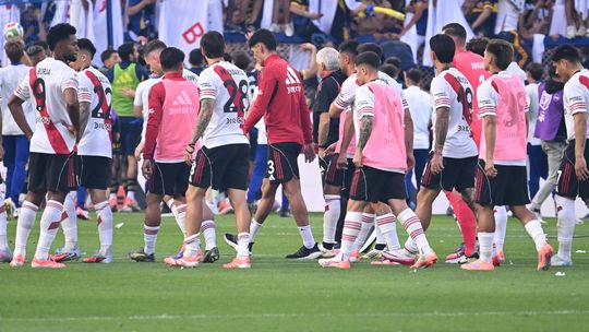 Boca venció 2-0 a River Boca venció 2-0 a River