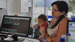 Ajustes de abril para AUH y otras asignaciones familiares. Ajustes de abril para AUH y otras asignaciones familiares.