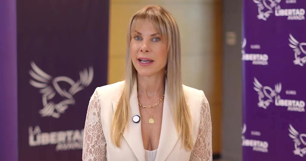 Karen Reichardt entró al debate en LN+ contra Mirol, habló de reforma laboral y defendió a Balli. Karen Reichardt entró al debate en LN+ contra Mirol, habló de reforma laboral y defendió a Balli.