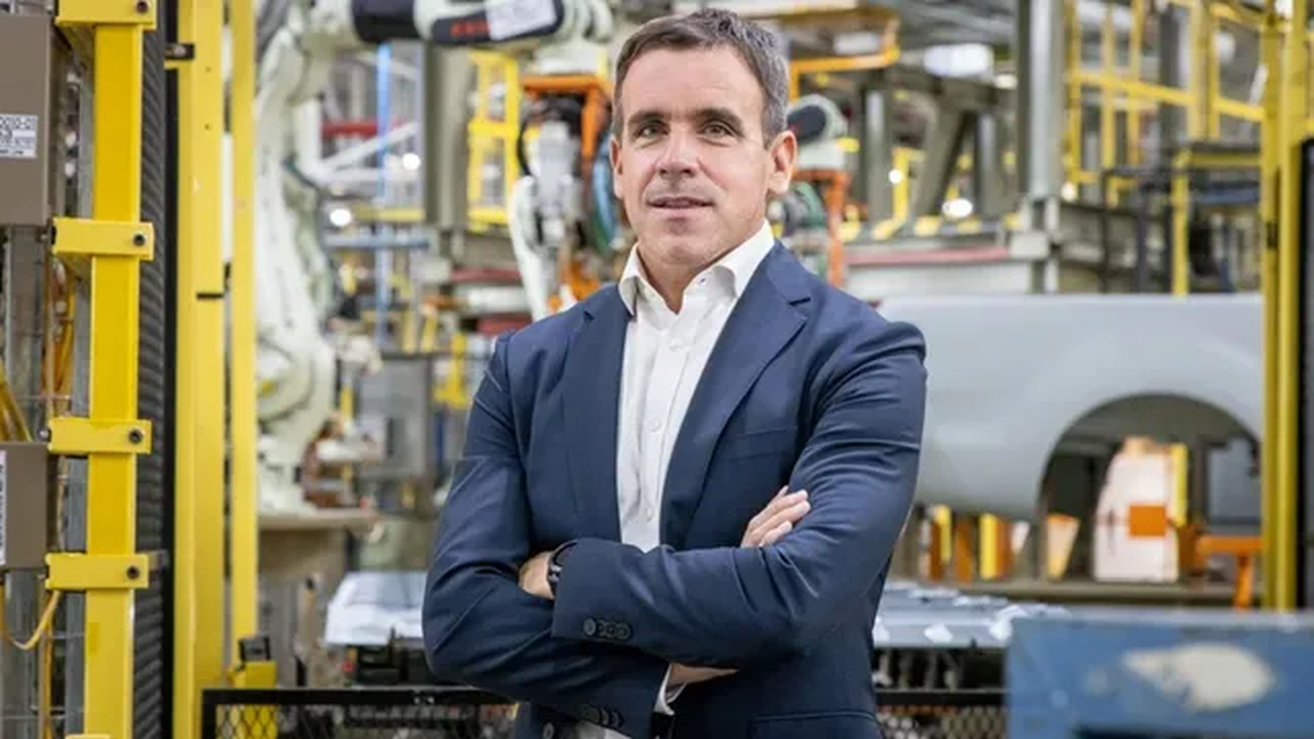 El presidente de Ford Argentina y Ford Sudamérica fue el primer ejecutivo de la industria automotriz argentina que empezó a hablar de la falta de competitividad de los vehículos nacionales para poder exportarse a otros países de la región. El presidente de Ford Argentina y Ford Sudamérica fue el primer ejecutivo de la industria automotriz argentina que empezó a hablar de la falta de competitividad de los vehículos nacionales para poder exportarse a otros países de la región.