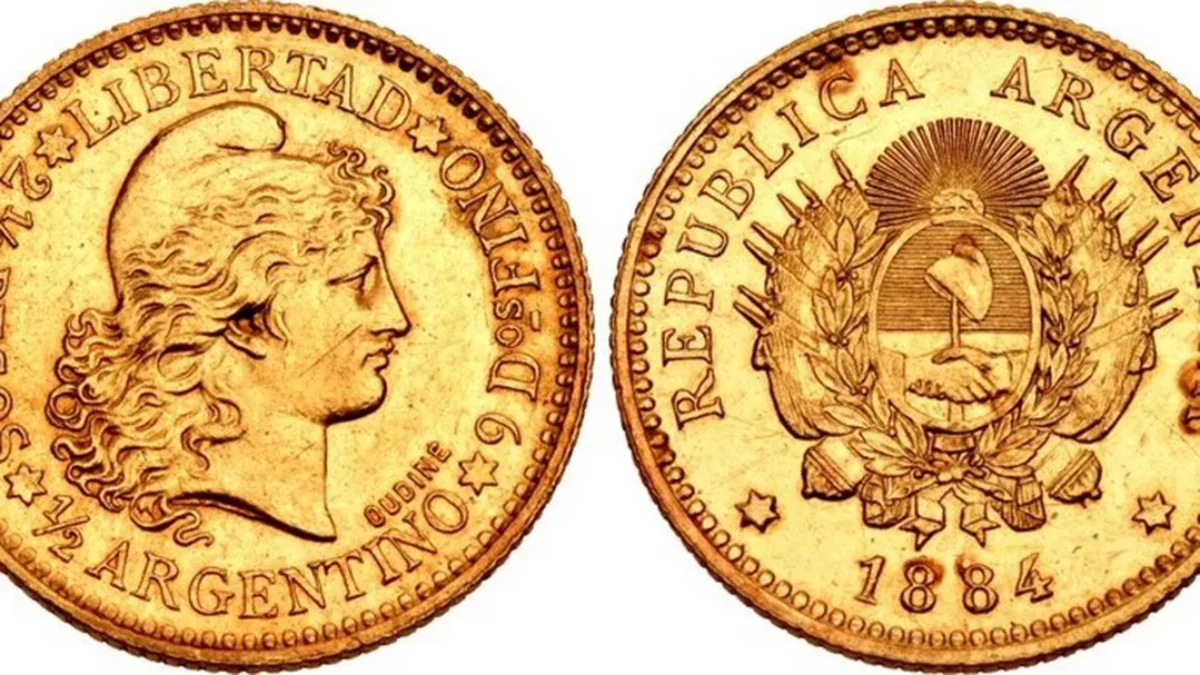 Argentino de oro es la denominación de las únicas monedas de oro oficiales acuñadas por la Casa de Moneda argentina durante el periodo 1881-1896, de acuerdo a la Ley N° 1130 de 1881 durante la presidencia de Julio Argentino Roca. Argentino de oro es la denominación de las únicas monedas de oro oficiales acuñadas por la Casa de Moneda argentina durante el periodo 1881-1896, de acuerdo a la Ley N° 1130 de 1881 durante la presidencia de Julio Argentino Roca.
