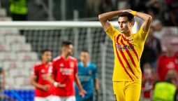 Barcelona, ​​en la etapa pos Lionel Messi, sufrió una nueva caída en la Champions League frente al Benfica de Portugal 3-0 y complica su clasificación. (Foto: Twitter)