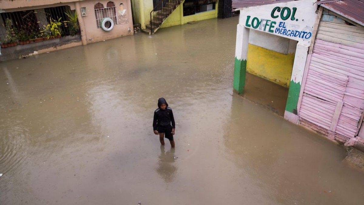 Fred, cerca del norte cubano y otra posible tormenta alerta a las islas antillas. Foto: EFE.