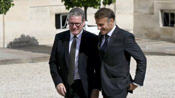 Keir Starmer con Macron Keir Starmer con Macron