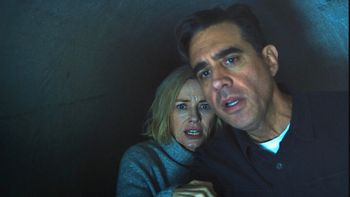 Netflix lo volvió a hacer: la miniserie que arrasa en la plataforma como nunca. Netflix lo volvió a hacer: la miniserie que arrasa en la plataforma como nunca.