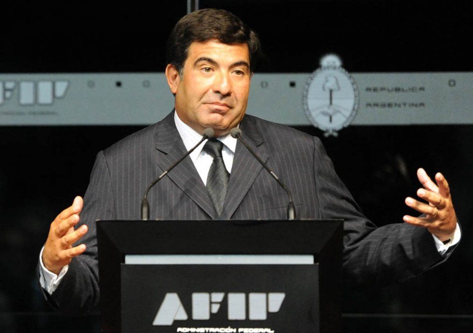 Ricardo Echegaray, titular de la AFIP, en un día que el dólar rompió otro récord.