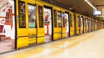 aumenta el subte y a partir de marzo costara mas caro viajar en transporte publico aumenta el subte y a partir de marzo costara mas caro viajar en transporte publico