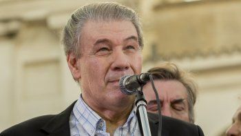 Nuevo round en la eterna pelea entre Clarín y Víctor Hugo Morales. Nuevo round en la eterna pelea entre Clarín y Víctor Hugo Morales.