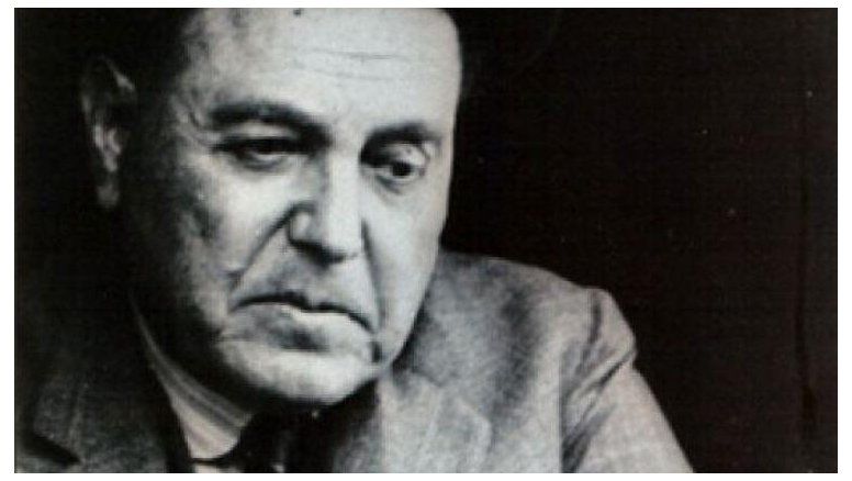 Después del Subte, Yrigoyen se revuelca en su tumba