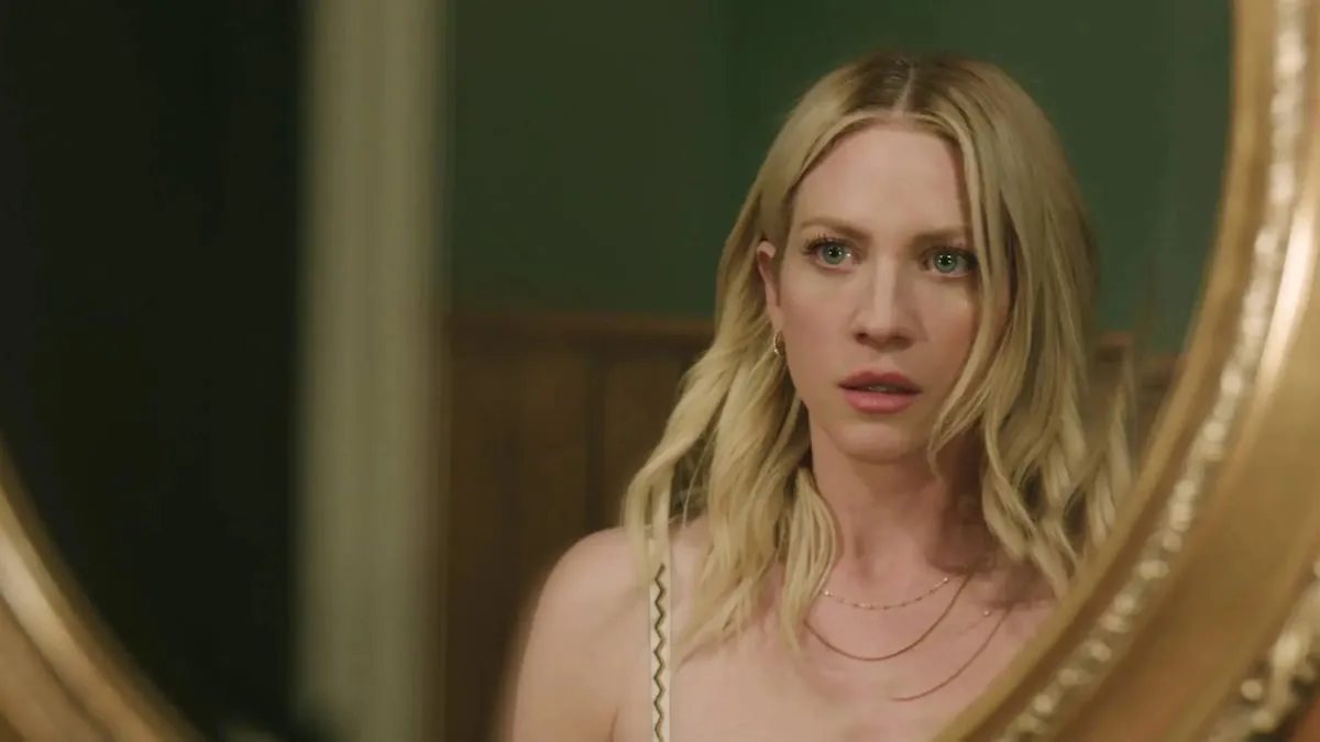 Esta miniserie mezcla poder, deseo y misterio.