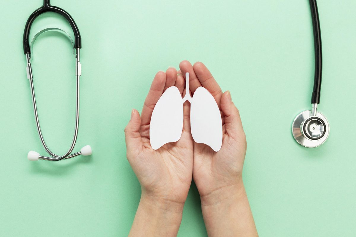 El cáncer de pulmón a menudo no causa síntomas iniciales. El cáncer de pulmón a menudo no causa síntomas iniciales.