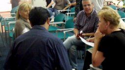 altText(Feroces mediáticos K contra algunos caceroleros ingenuos)}