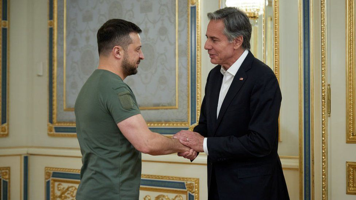 Volodymyr Zelensky y Antony Blinken. Volodymyr Zelensky y Antony Blinken.