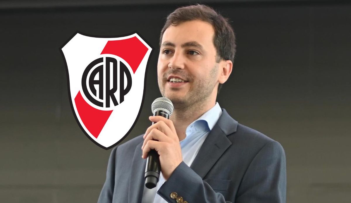 Stefano Di Carlo planta postura ante la AFA Stefano Di Carlo planta postura ante la AFA