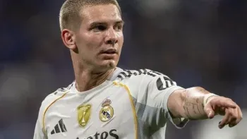 Tres partidos fuera y una imagen viral: Mastantuono, bajo la lupa. Tres partidos fuera y una imagen viral: Mastantuono, bajo la lupa.