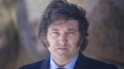 Plan Milei: En riesgo por la dependencia del cepo y el impuesto PAIS