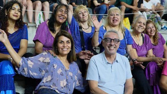 Elintendente de Tigre, Julio Zamora, participó del cierre de las actividades 2025en los polideportivos Gutiérrez, Zanón y San Martín de Don Torcuato. Elintendente de Tigre, Julio Zamora, participó del cierre de las actividades 2025en los polideportivos Gutiérrez, Zanón y San Martín de Don Torcuato.