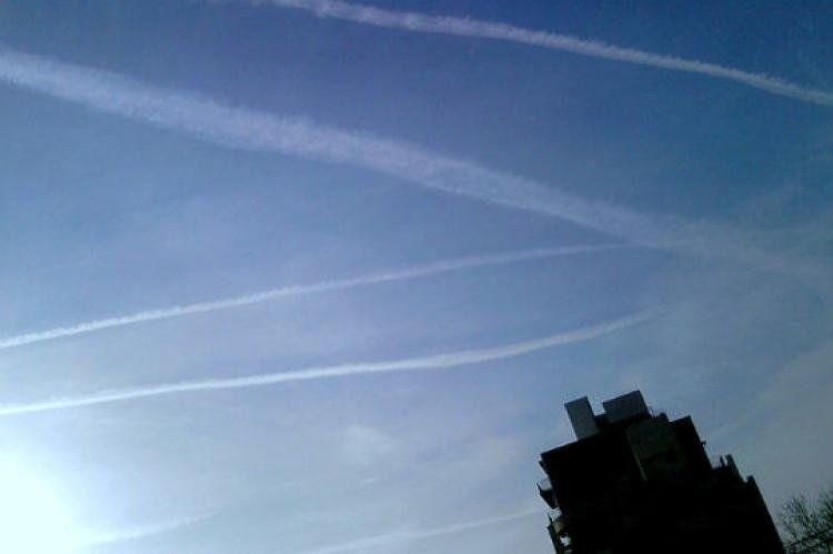 Los Chemtrails son diferentes a los contrails