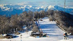 Un centro de ski en Argentina extendió la temporada y es muy barato