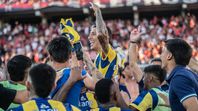 Ángel Di María y todo Rosario Central festejan un nuevo clásico que se va para Arroyito Ángel Di María y todo Rosario Central festejan un nuevo clásico que se va para Arroyito