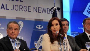 nestor, eurnekian y aa2000: ejemplo k para que el estado se quede con parte de las empresas nestor, eurnekian y aa2000: ejemplo k para que el estado se quede con parte de las empresas