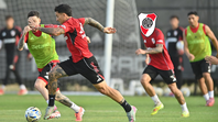 Dos futbolistas de River fueron incluidos en la pre-lista cafetera Dos futbolistas de River fueron incluidos en la pre-lista cafetera