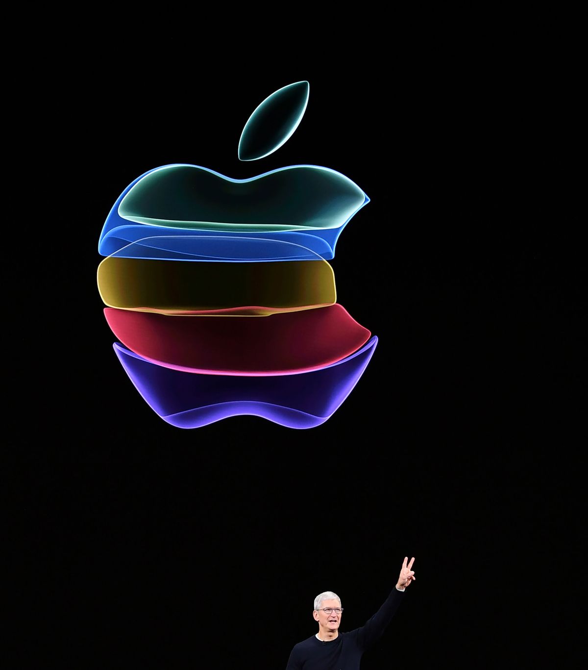 Tim Cook, el CEO que lideró Apple durante más de una década y ahora deja paso a una nueva etapa en la compañía de Cupertino. Tim Cook, el CEO que lideró Apple durante más de una década y ahora deja paso a una nueva etapa en la compañía de Cupertino.