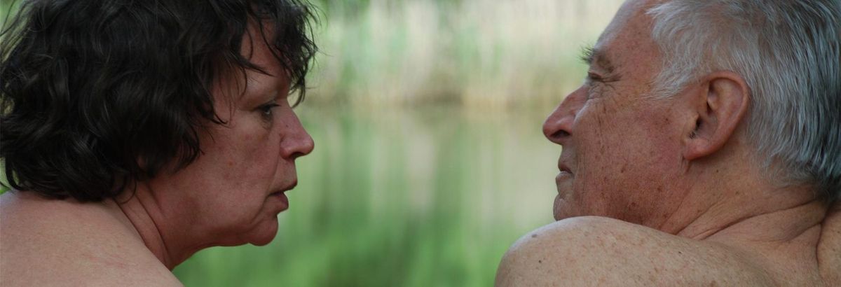 Un tórrido romance entre una mujer casada de 67 años y un hombre de 75, a puro sexo y pasión, inspiró una película alemana que se atrevió a romper el tabú cinematográfico de tratar en profundidad las relaciones sexuales entre adultos mayores, aun las prohibidas. Un tórrido romance entre una mujer casada de 67 años y un hombre de 75, a puro sexo y pasión, inspiró una película alemana que se atrevió a romper el tabú cinematográfico de tratar en profundidad las relaciones sexuales entre adultos mayores, aun las prohibidas.