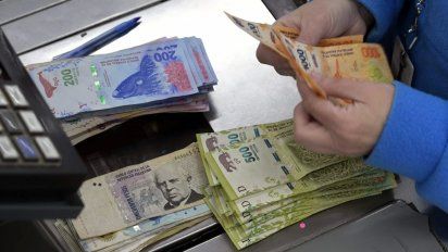 Nuevo límite para sacar efectivo: Cuándo y a cuánto asciende