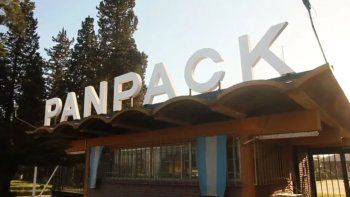 El industricidio avanza: Cerró la histórica fábrica Panpack en Tucumán