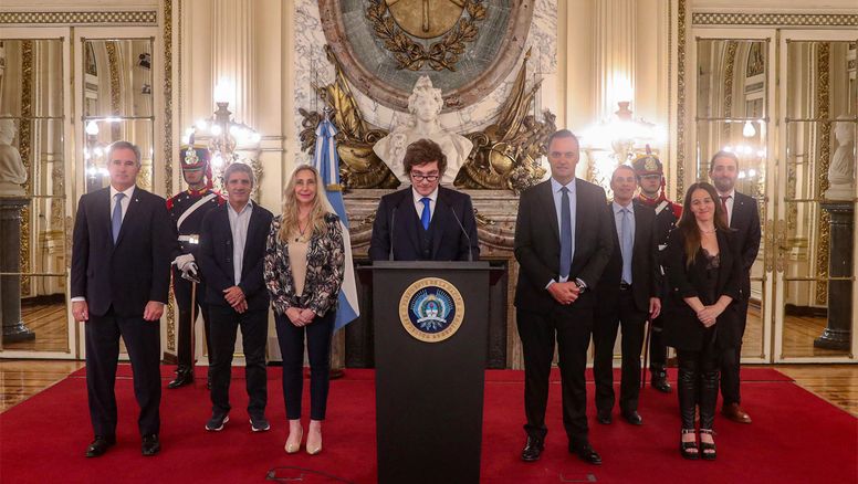 Problema para Milei: YPF no mata el Adornigate (ni otras malas noticias)