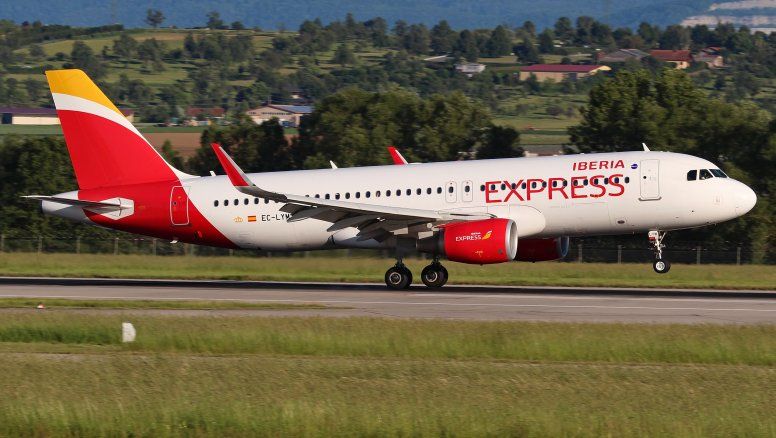 Iberia se hace cargo y baja los precios de sus vuelos entre Madrid y Barcelona