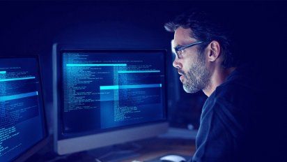 Hackers mandan a la Justicia de Córdoba a la edad de piedra