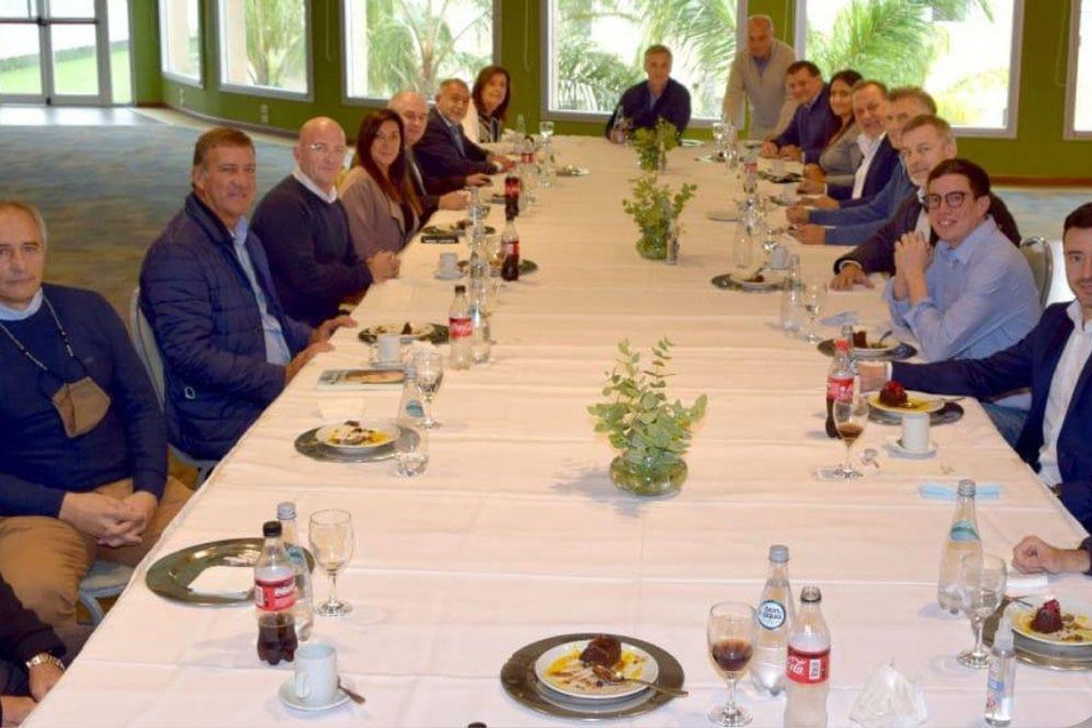 Juntos por el Cambio Córdoba busca la unidad mediante negociaciones.