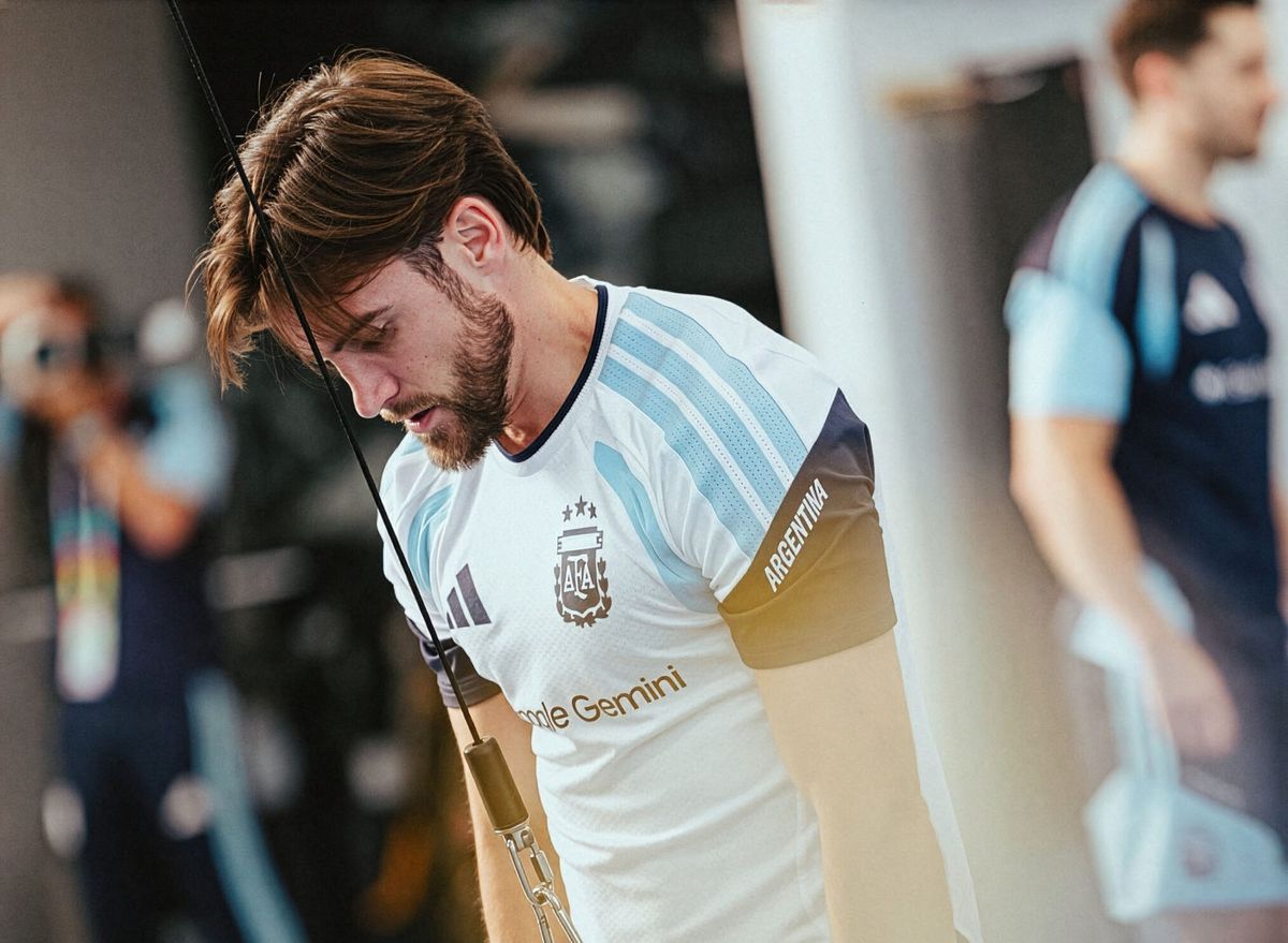 Tagliafico fue uno de los puntos altos de la Selecci&oacute;n argentina en el Mundial 2026 y mantiene contrato con Lyon hasta junio de 2027.