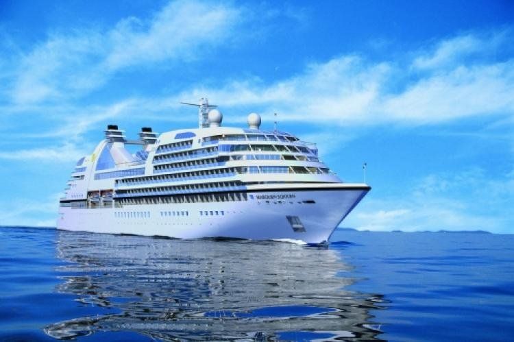 El buque Seabourn Sojourn fue demorado en el puerto de Buenos Aires.