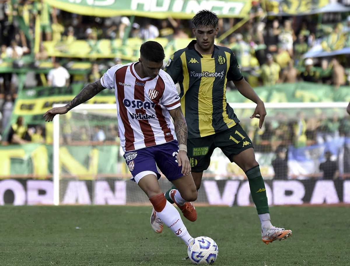 Inesperada derrota del Tatengue ante el Tiburón Inesperada derrota del Tatengue ante el Tiburón