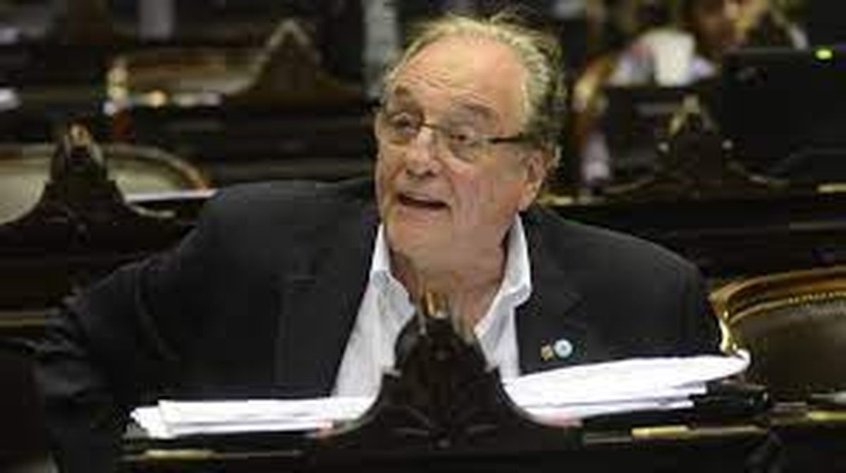 Carlos Heller, titular de la Comisión de Presupuesto en Diputados Carlos Heller, titular de la Comisión de Presupuesto en Diputados
