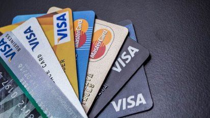 Quieren cambiar la ley de tarjetas de crédito: Tres medidas que podrían aliviar a los usuarios