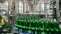 Fuerte medida global de Heineken. Fuerte medida global de Heineken.