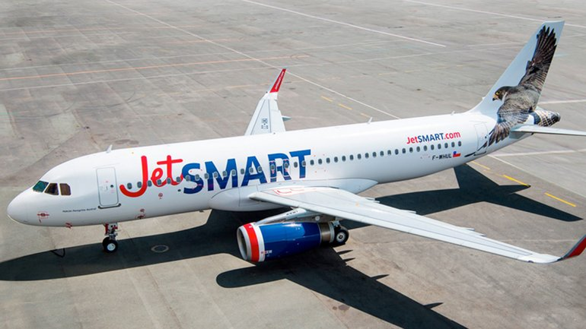 La aerolínea low cost JetSmart ofrece vuelos con escala. La aerolínea low cost JetSmart ofrece vuelos con escala.